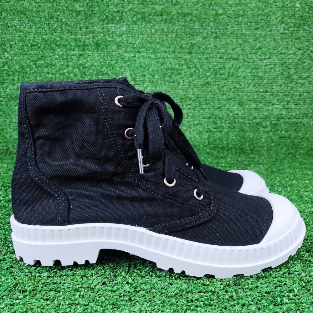 SO Sneakers Womens 9 Black Dragonfruit High Top Canvas Lug Sole Platform Edge